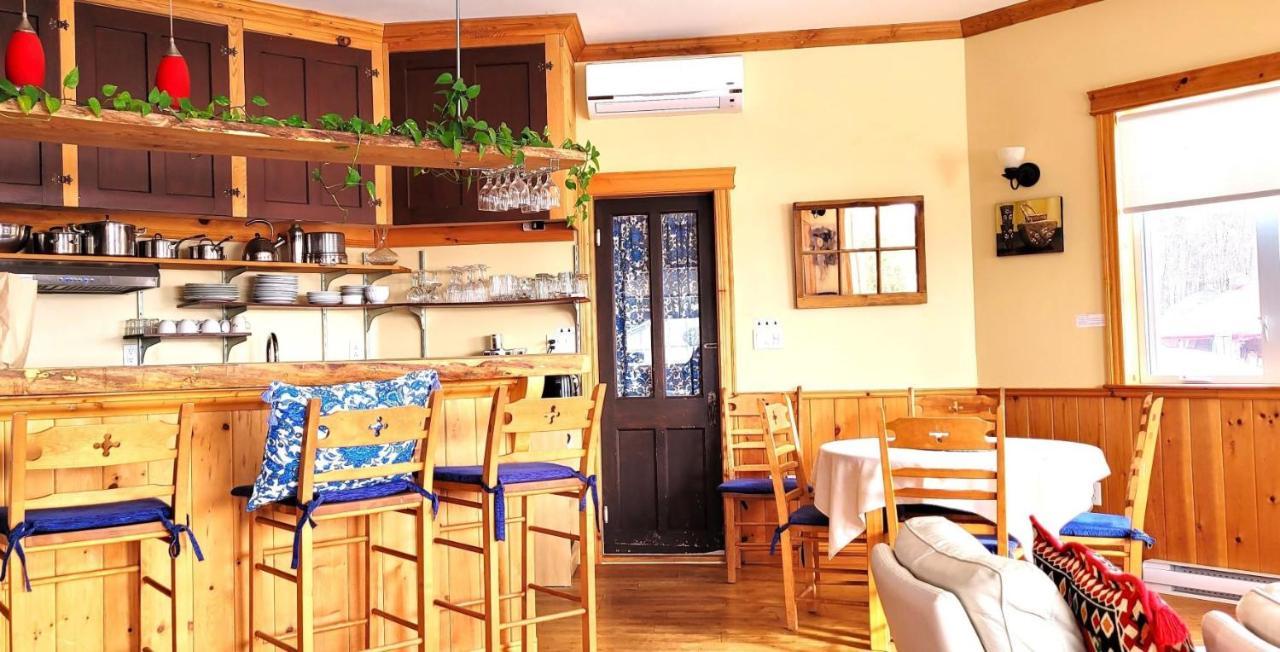 La Vieille Ferme, Ecogite Saint-Fulgence 外观 照片